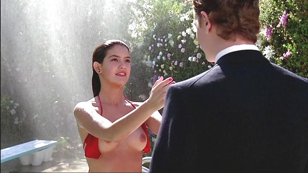 16P Fast Times Teen Beauty -  Phoebe Cates
