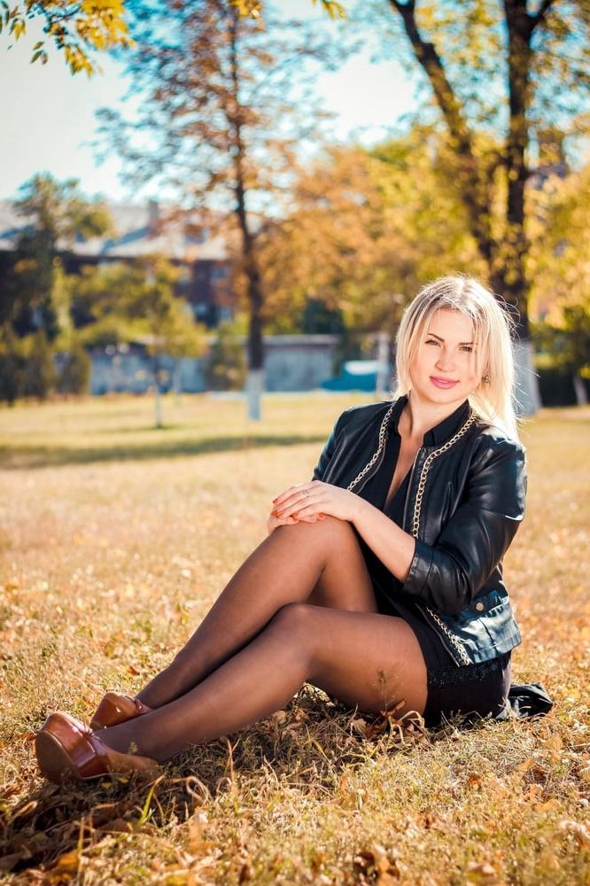 25P Beauty woman pantyhose stockings non porn 98