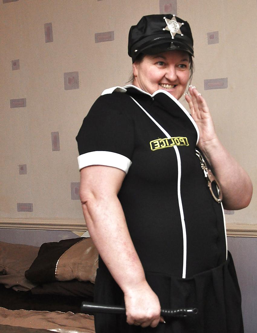 8P ITS A FAIR COP