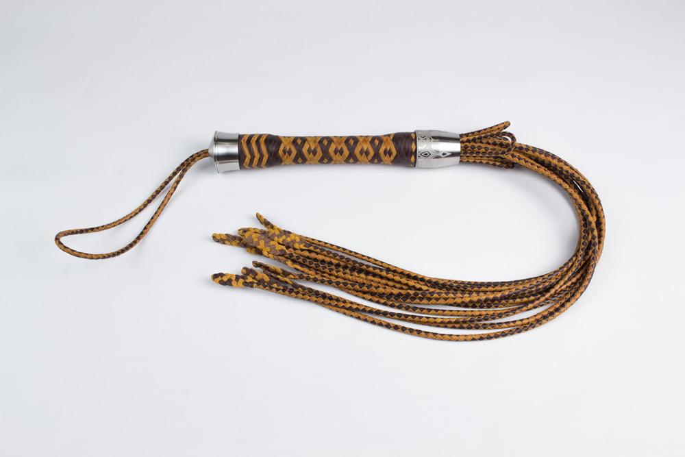 11P 12-Tail braided leather flogger