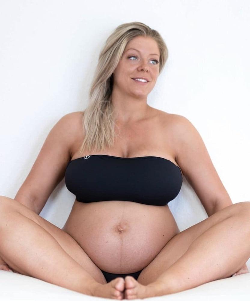 10P The Best Preggo Beauty part 109