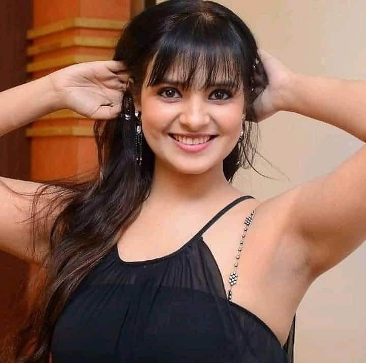 25P Armpits I Want to Lick 2