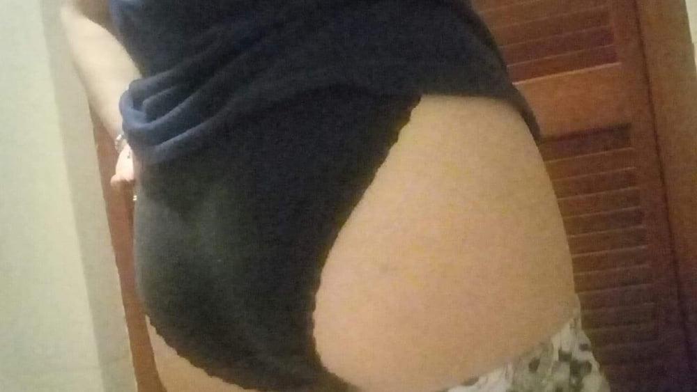 25P 40 years old and slutty