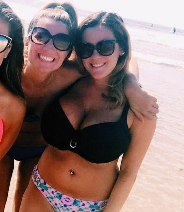 25P Busty Amateur 36