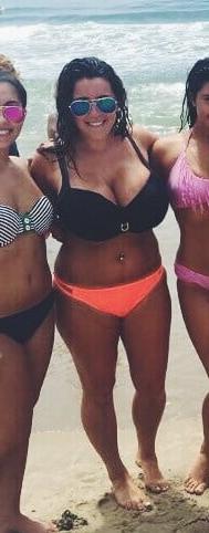 25P Busty Amateur 36