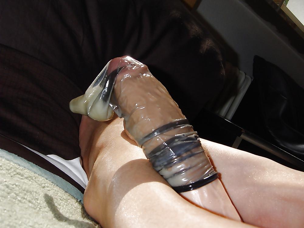 19P NOTHING LIKE A CONDOM FILLED WITH CUM