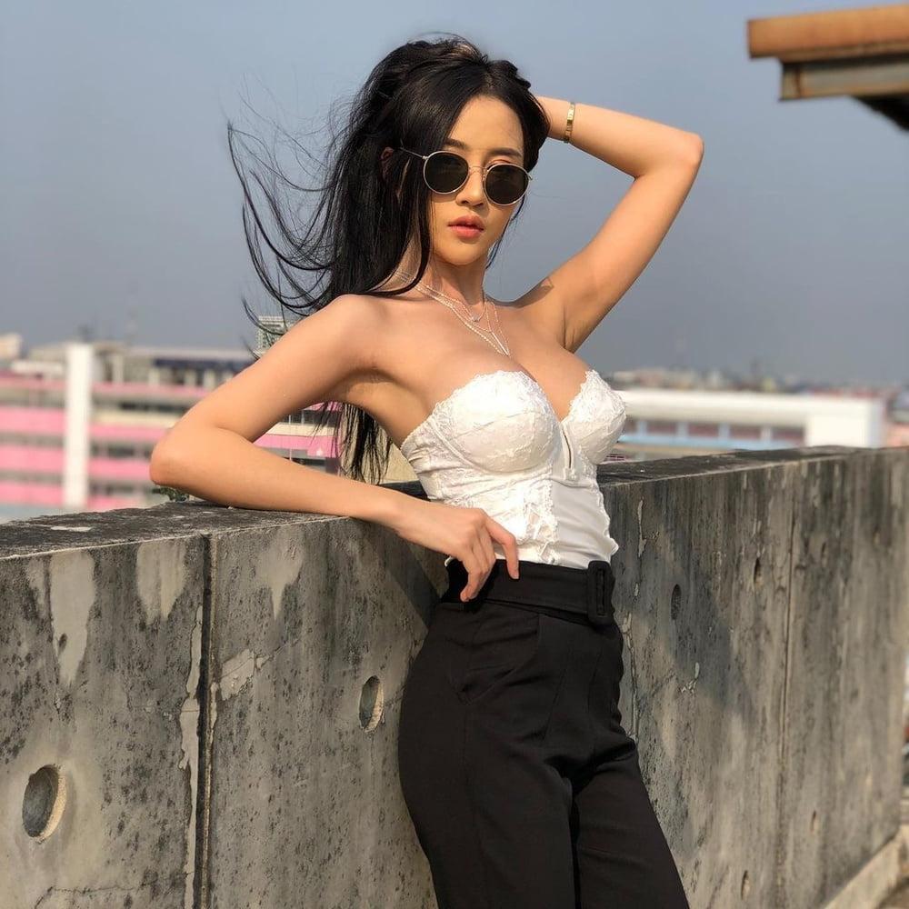 25P Armpits I Want to Lick 4
