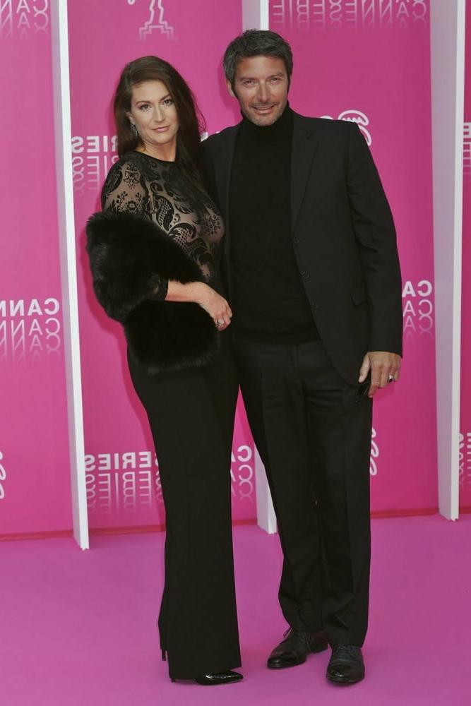 14P Helene Semonin oops boobs Cannes apr 2019