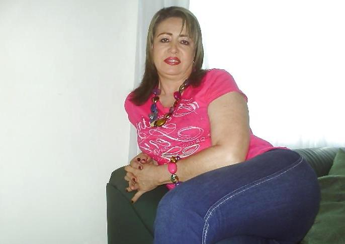 15P Mature Colombian 54 years old
