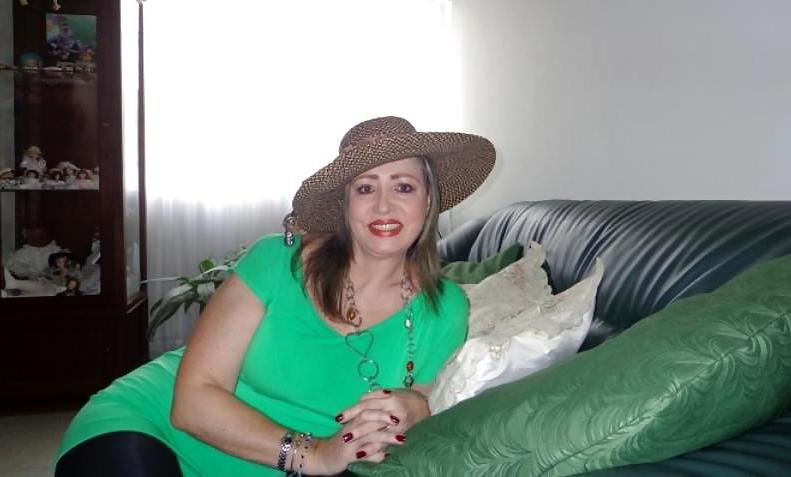 15P Mature Colombian 54 years old