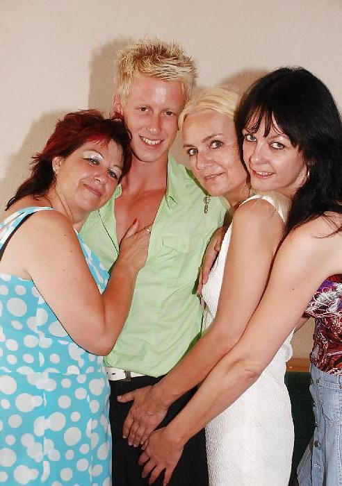 16P Three matures lesbians fucked by young guy