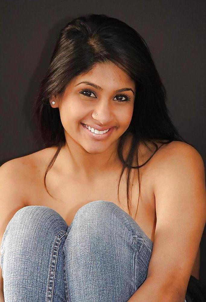 21P Indian desi nude portfolio from MANCHESTER
