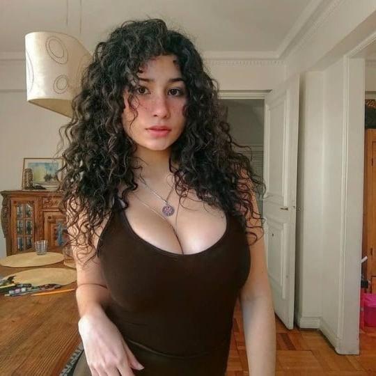 11P Slim n Busty 14