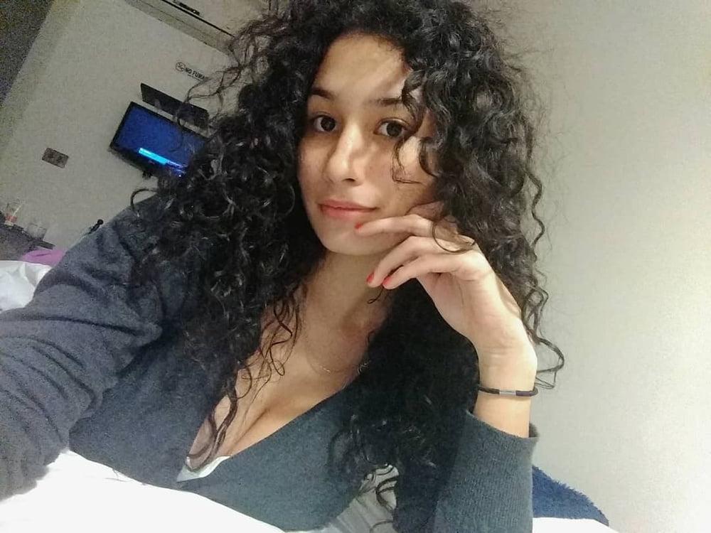11P Slim n Busty 14