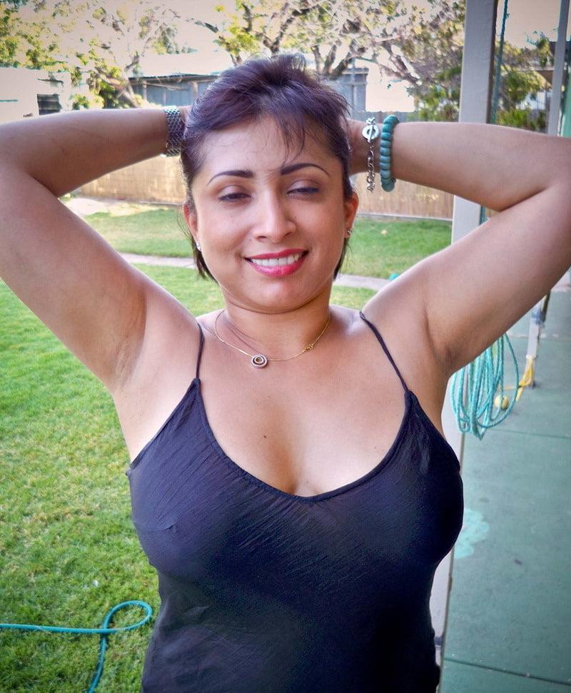 25P Desi Porn Pics 14