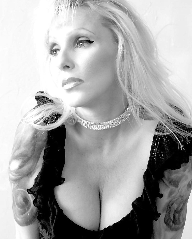 25P Mature Lover 063... Ladies Who Has Beauty INK
