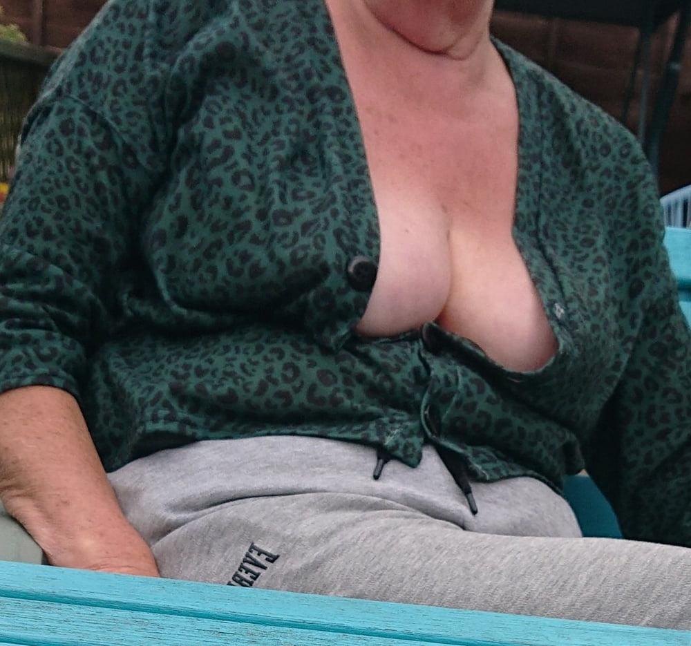 20P Downblouse