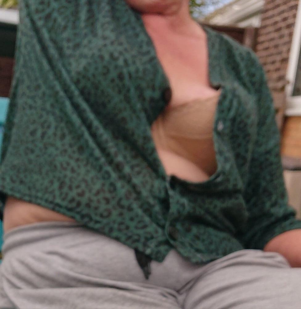 20P Downblouse