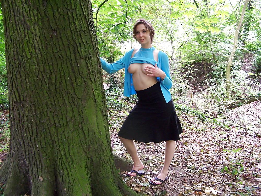 25P Upskirts & Asses 2
