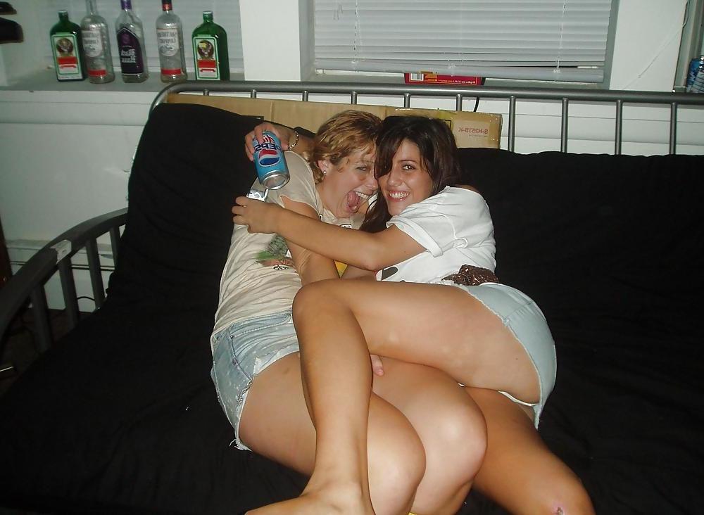 25P Upskirts & Asses 2