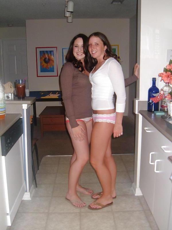 25P Upskirts & Asses 2
