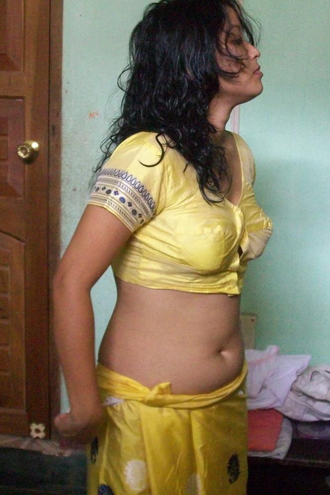 25P Desi Porn Pics 15