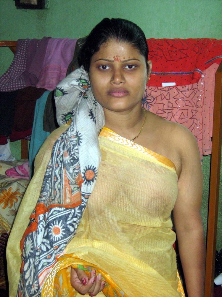 25P Desi Porn Pics 10