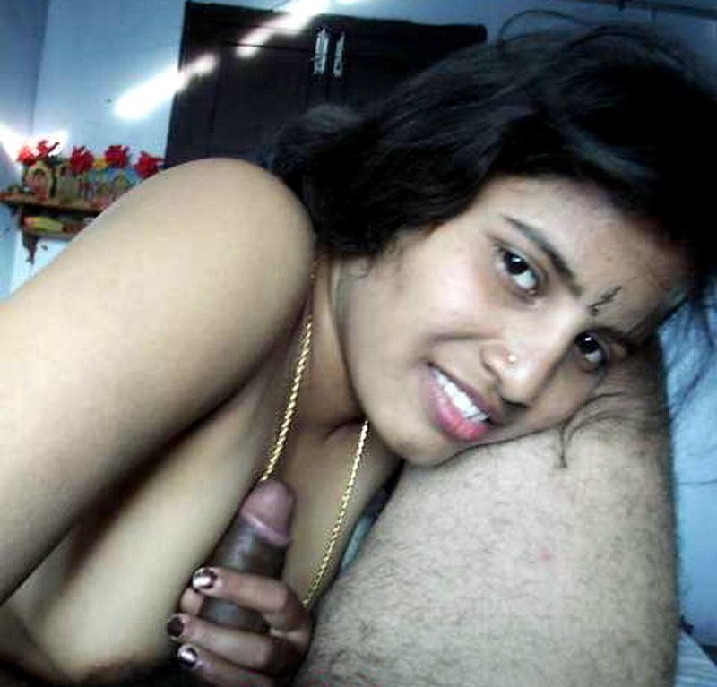 25P Desi Porn Pics 10