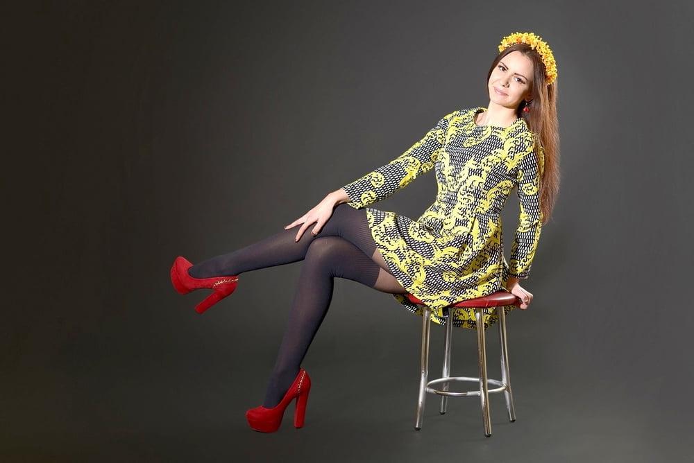 25P Beauty woman pantyhose stockings non porn 89