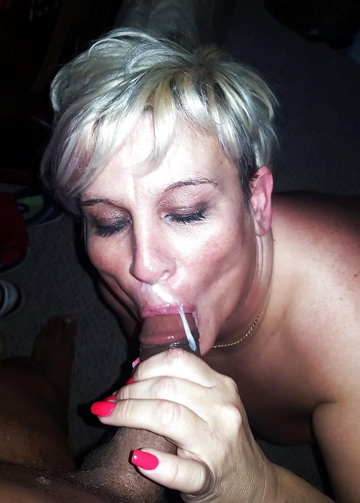 10P Deepthroat MILFs 70