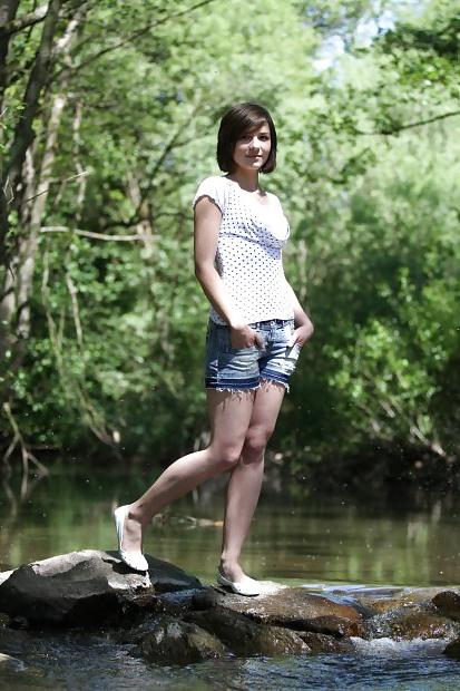 8P Beautyfull russian teen - what would you like to do with her