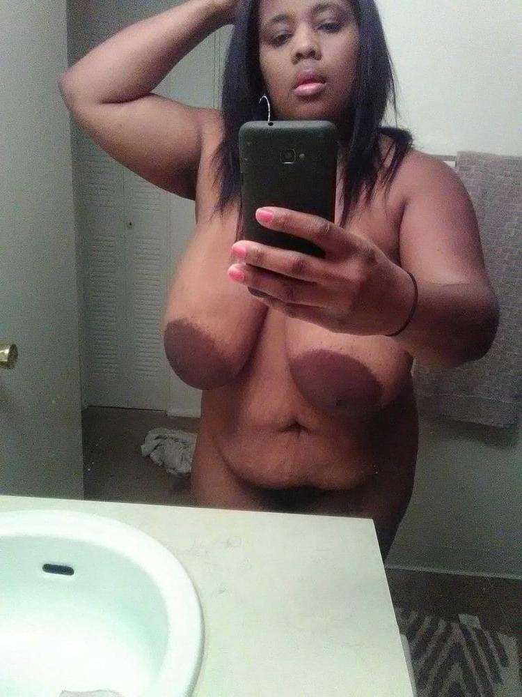 25P Huge tits hard to handle