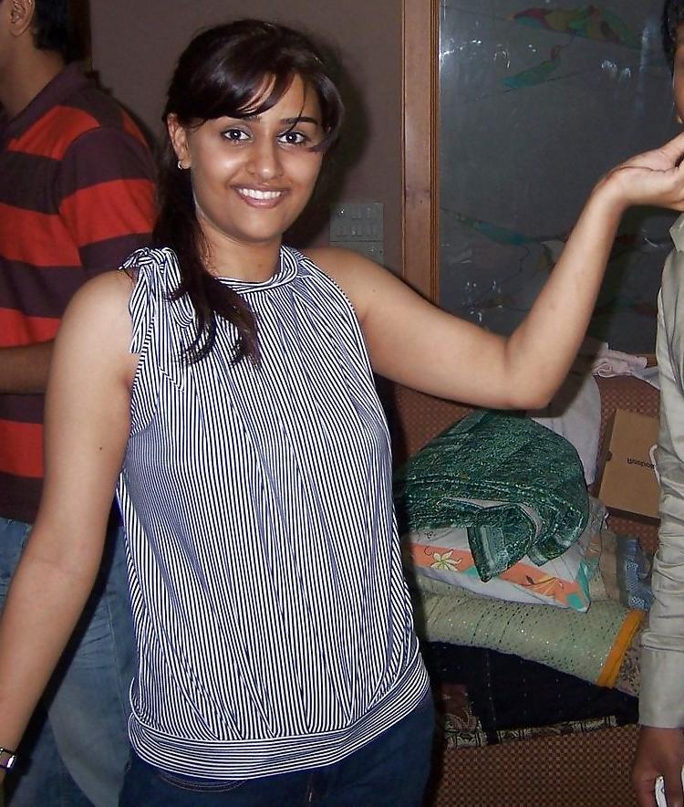 10P Desi Indian Babe