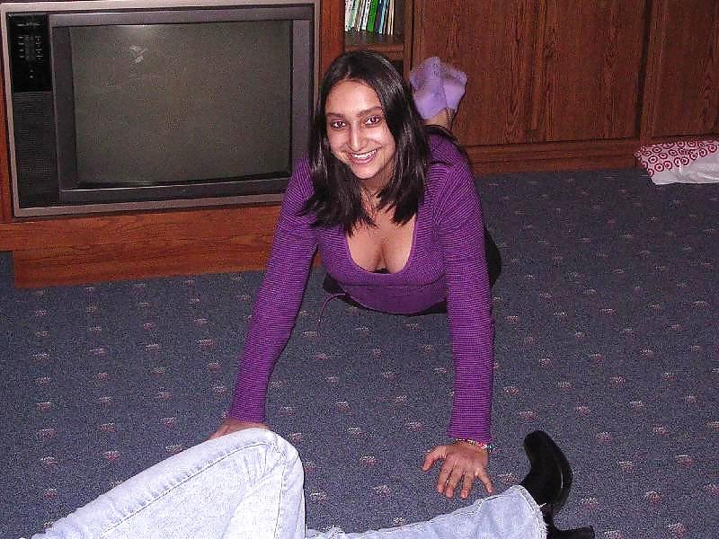 10P Desi Indian Babe