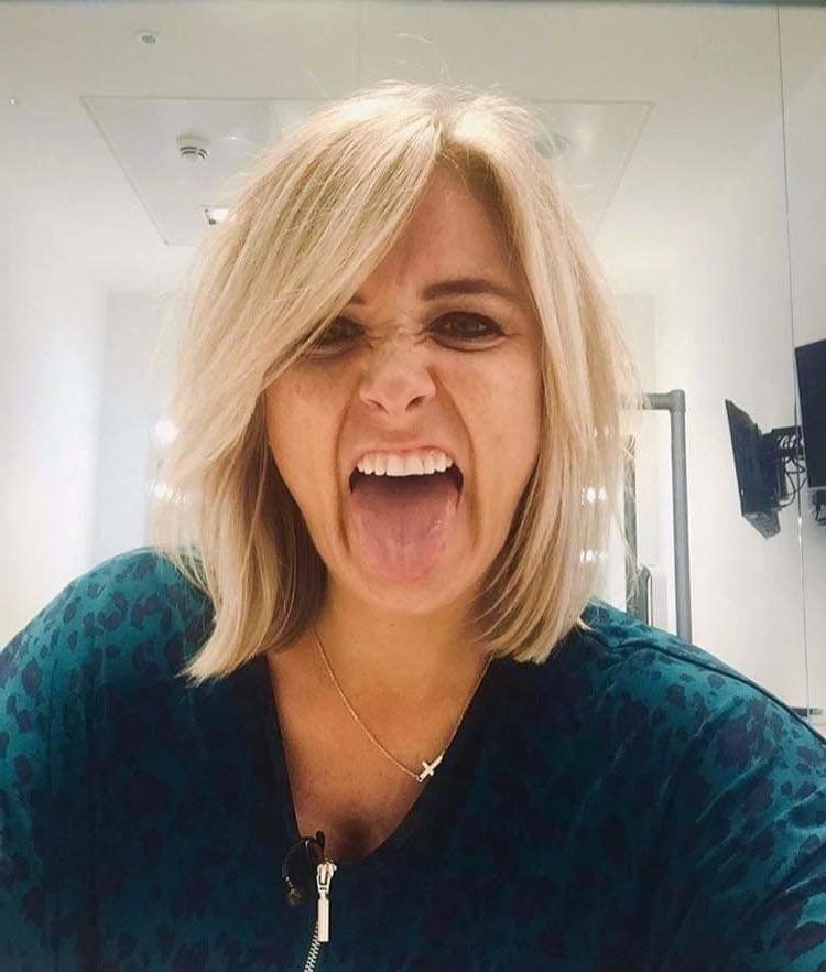 25P Pictures that make my cock hard 100