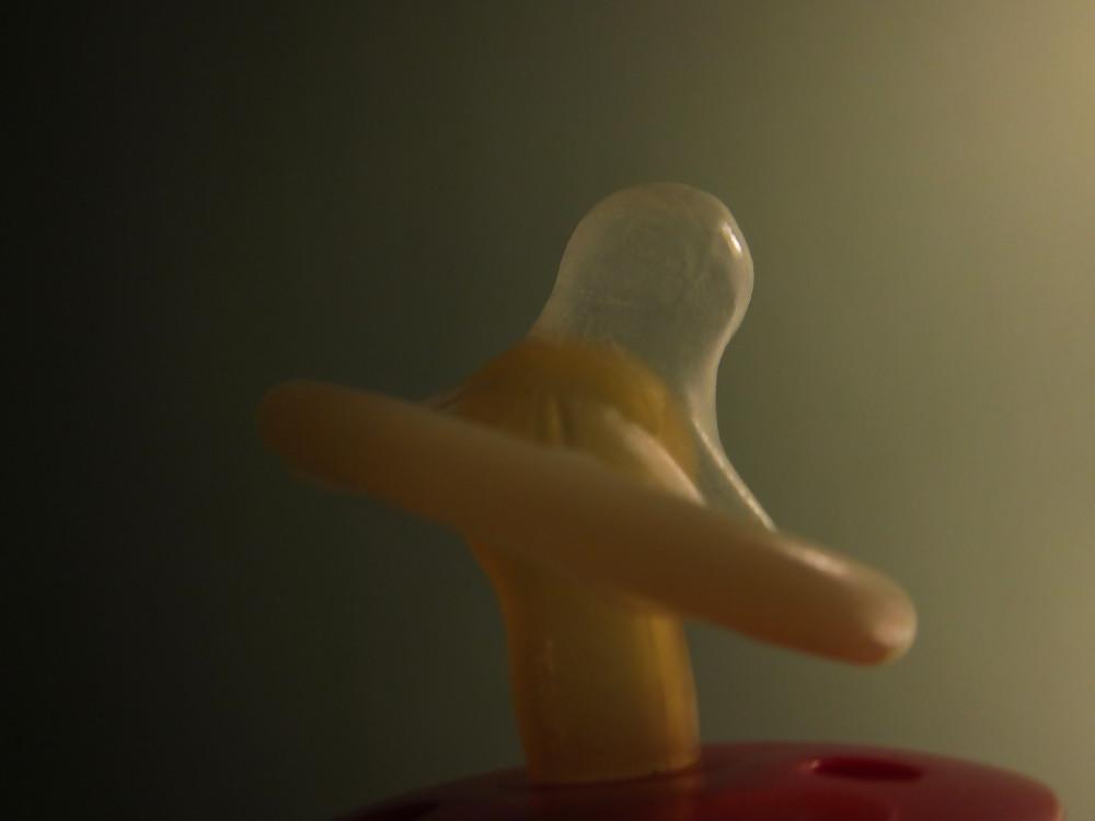 11P Condom And Pacifier Mask