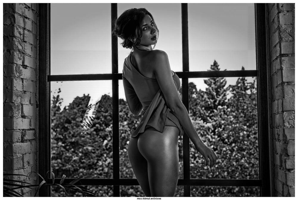 25P Beauty in Black and White 37