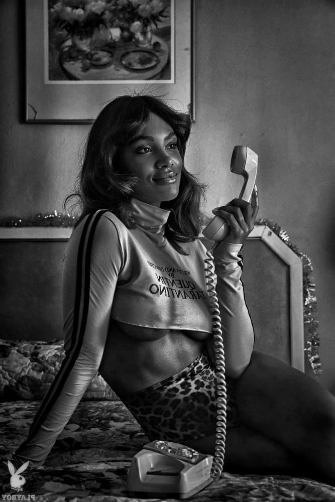 25P Beauty in Black and White 18