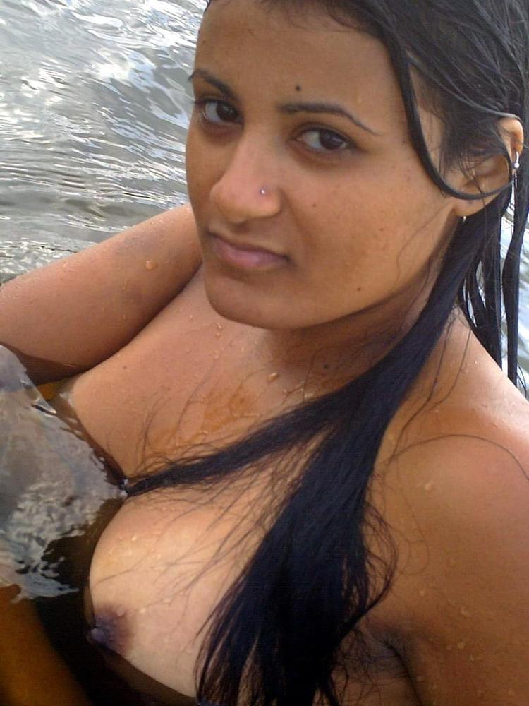 25P Desi Porn Pics 8