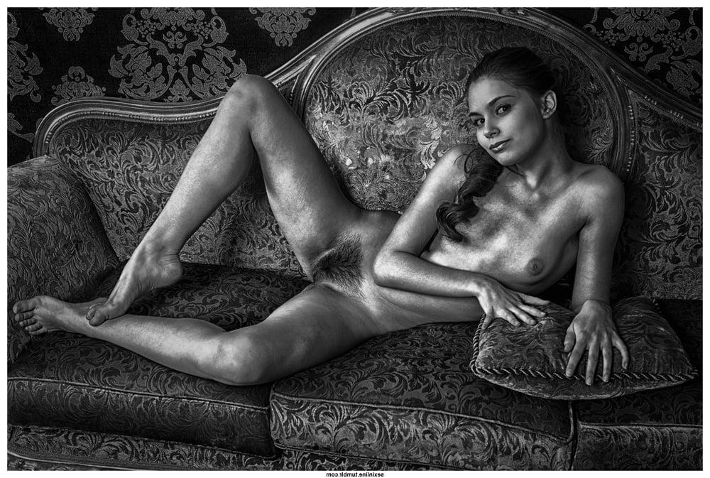 25P Beauty in Black and White 42