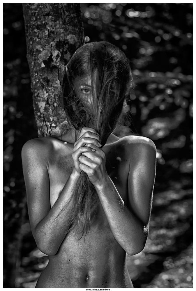 25P Beauty in Black and White 36