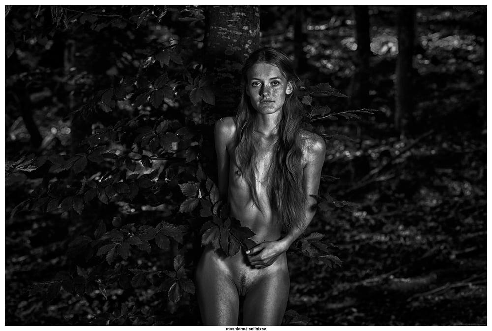 25P Beauty in Black and White 36