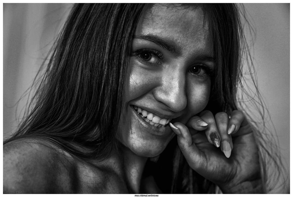 25P Beauty in Black and White 30