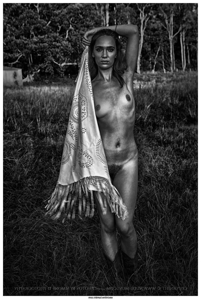 25P Beauty in Black and White 29