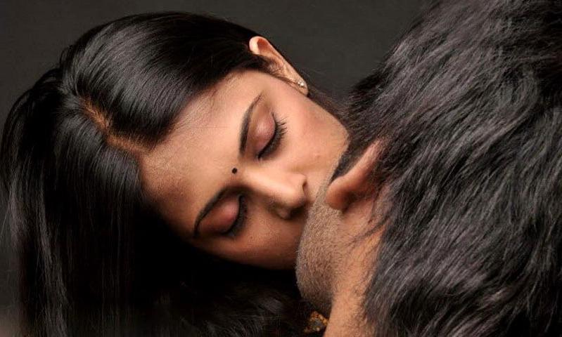 25P Desi Porn Pics 6