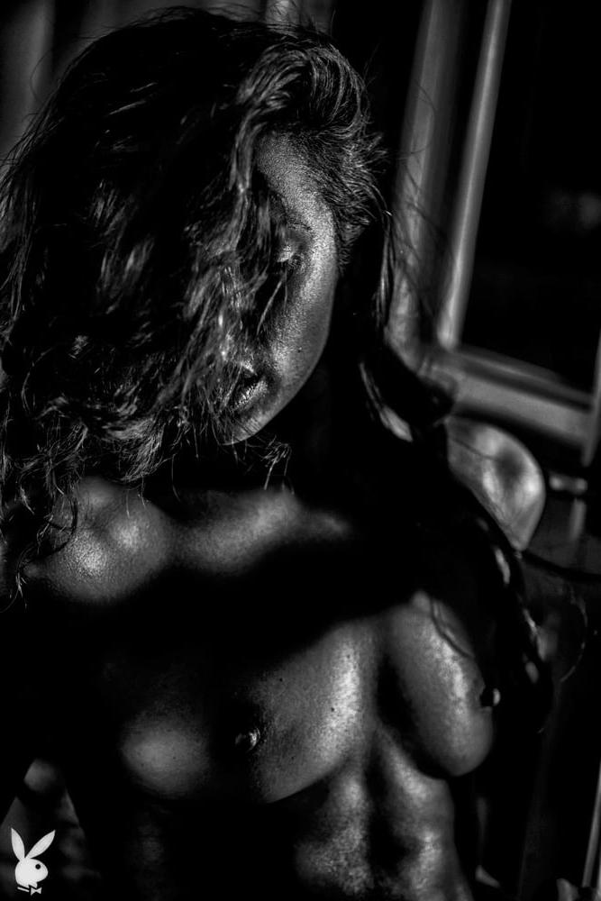 25P Beauty in Black and White 22