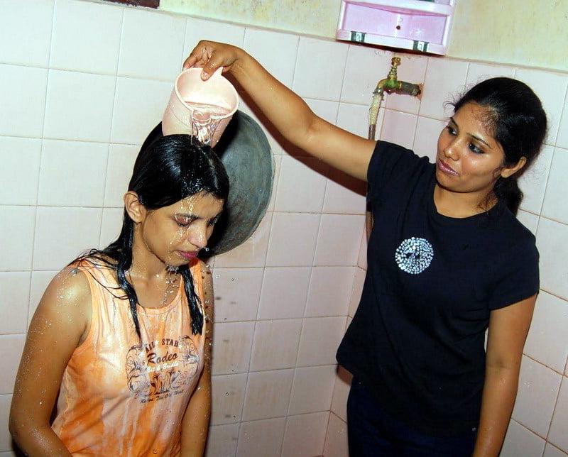 25P Desi Porn Pics 2