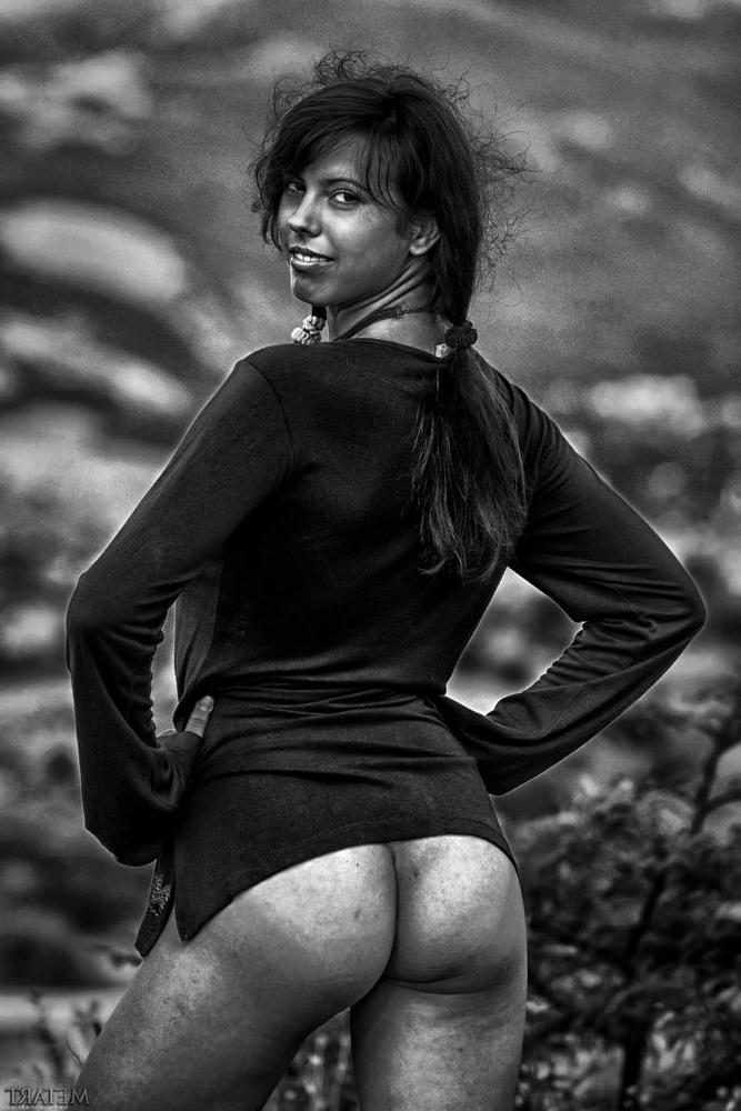 25P Beauty in Black and White 2