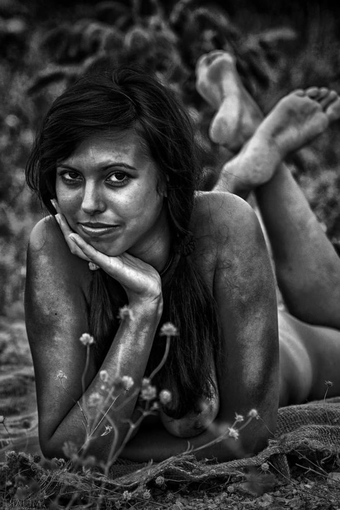 25P Beauty in Black and White 2