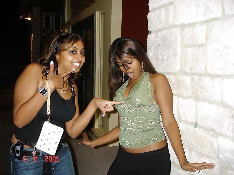 21P Indian Desi Babe Hot & Sexy Indians 